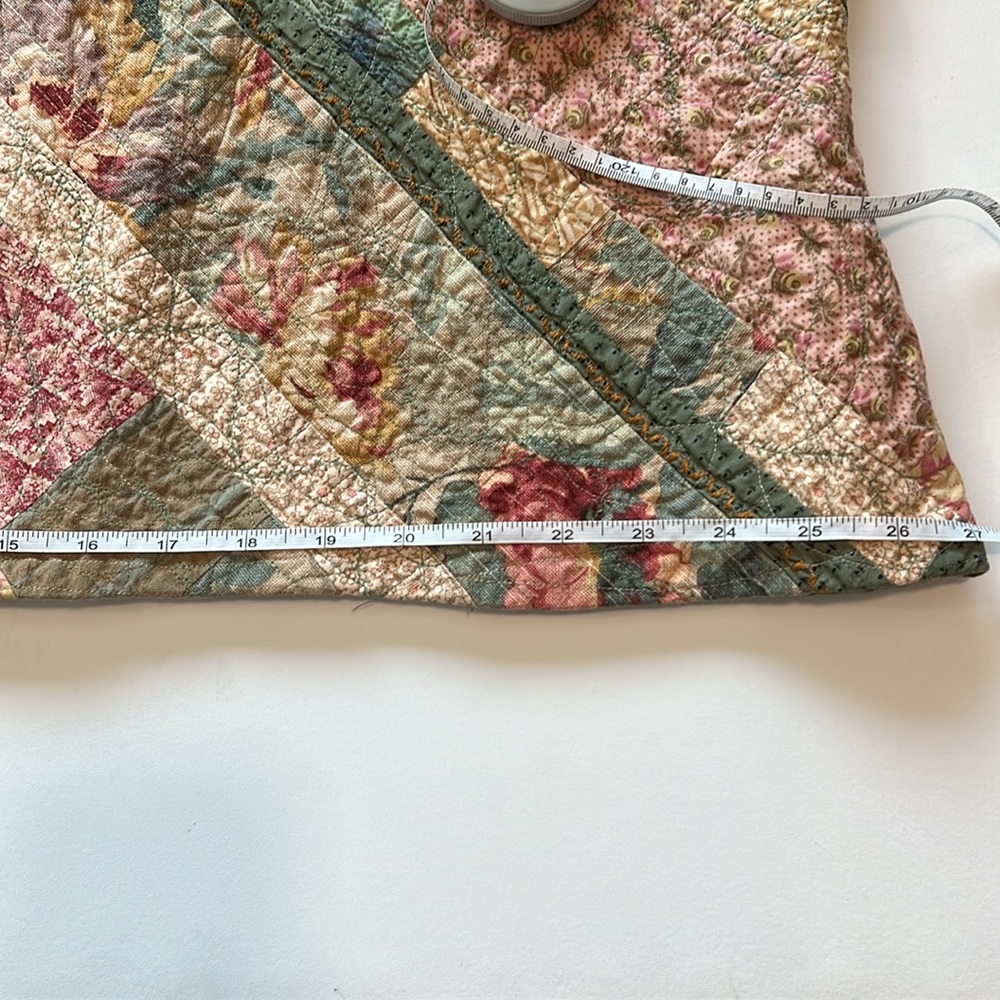 Vintage - quilted‎ shawl, cropped short sleeve jacket - Picture 11 of 11